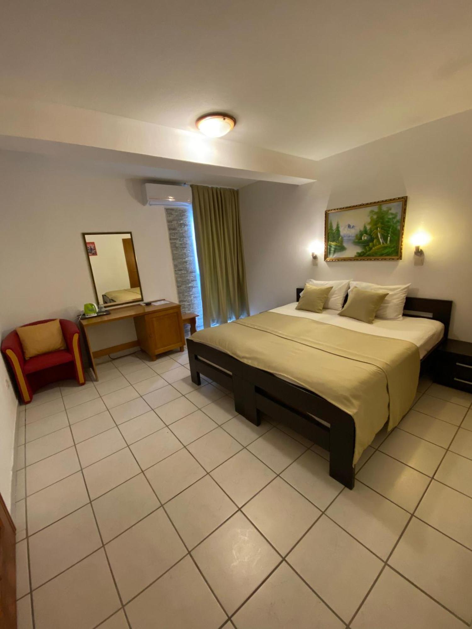 New Hotel Kuc By Marvel Будва Екстериор снимка