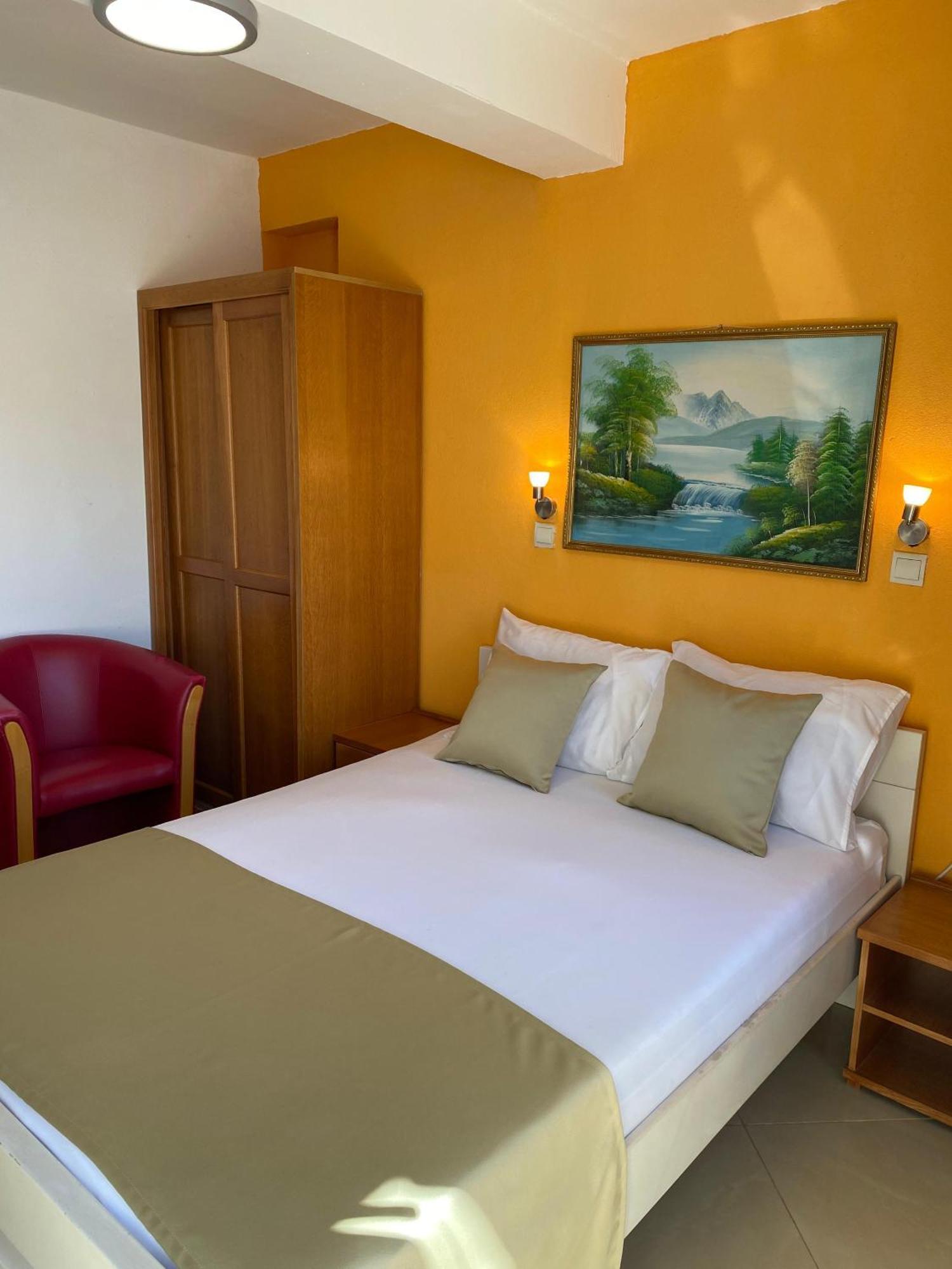 New Hotel Kuc By Marvel Будва Екстериор снимка